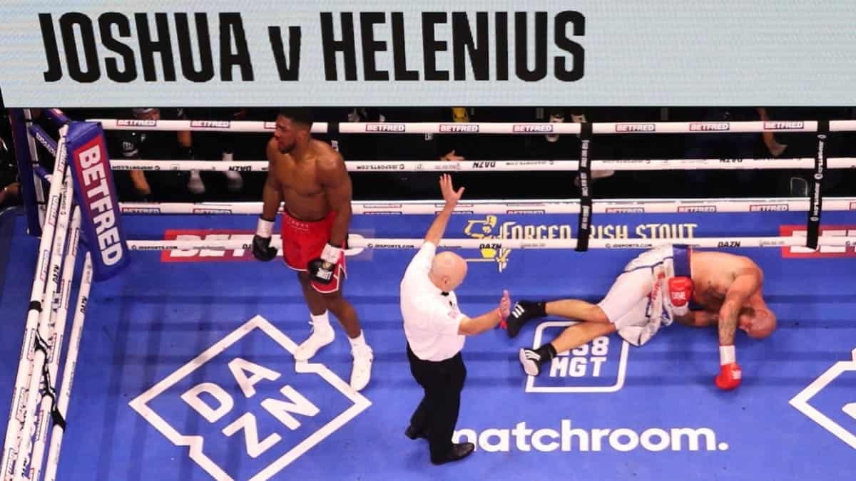 Anthony Joshua vs Robert Helenius