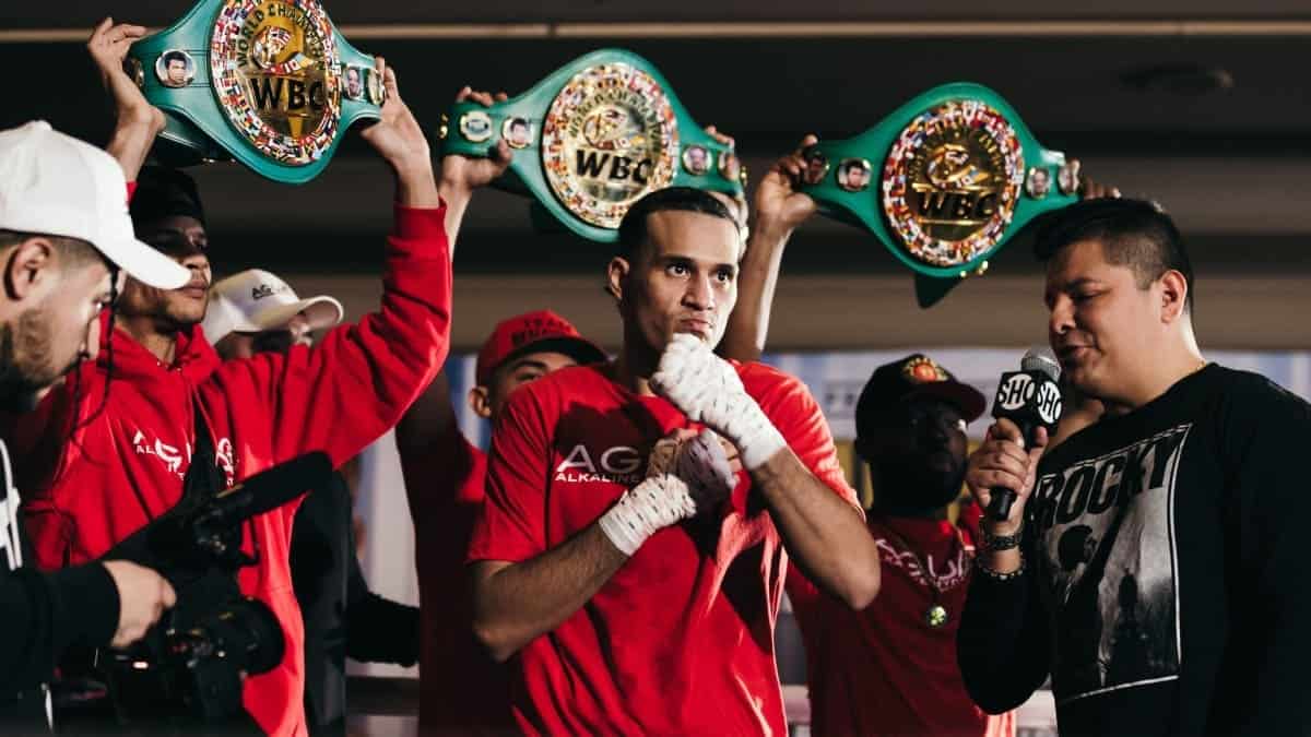 Benavidez vs Andrade