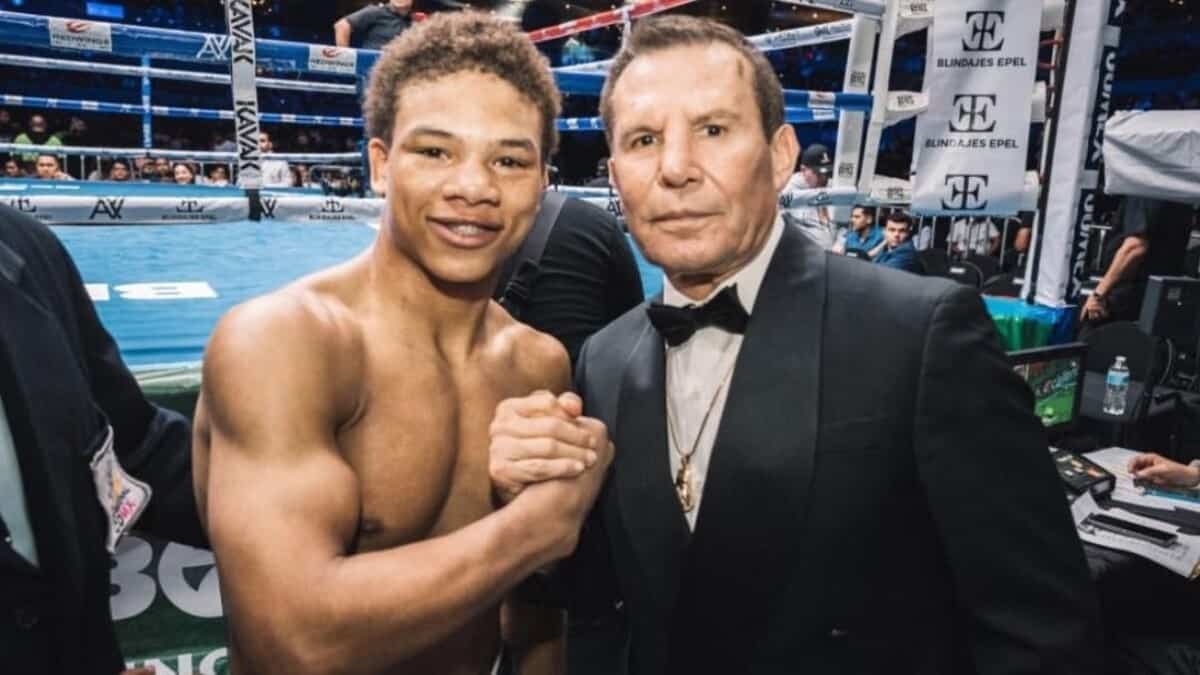 Curmel Moton and Julio Cesar Chavez