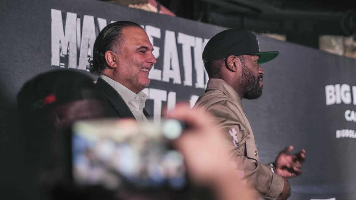 Floyd Mayweather and Richard Schaefer