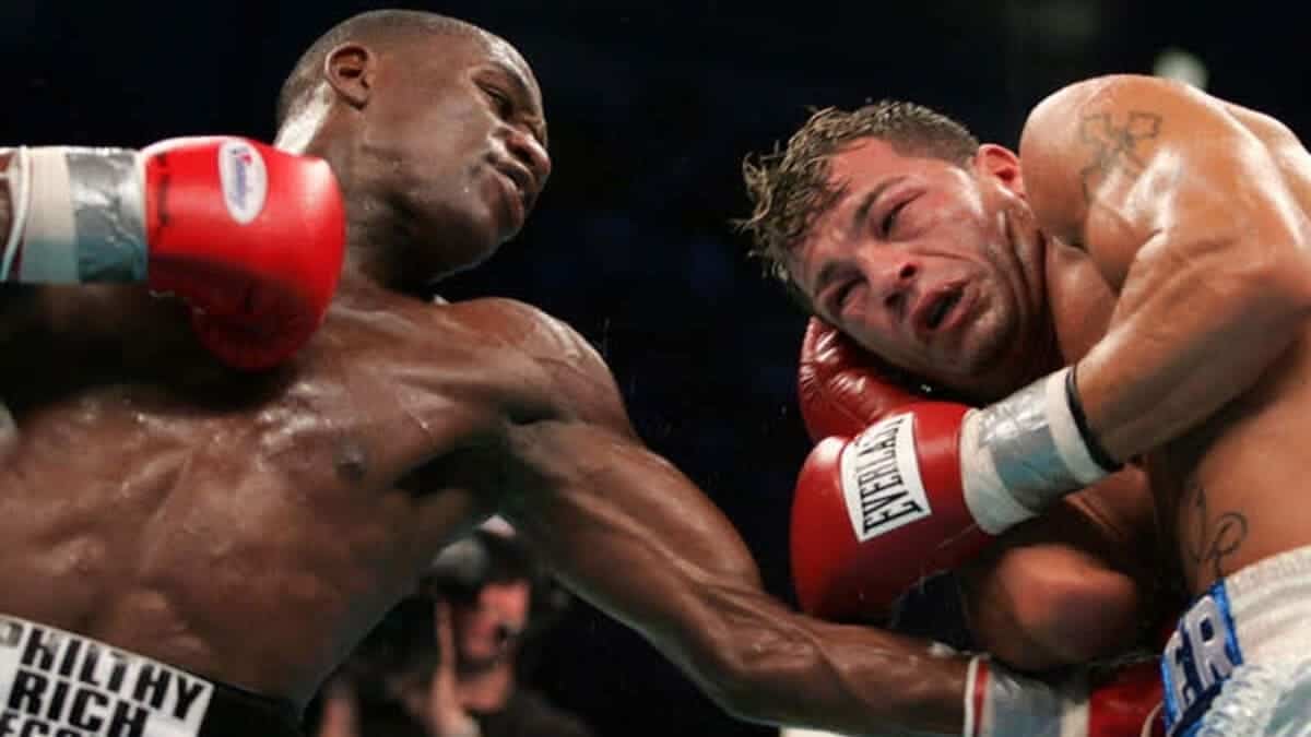 Floyd Mayweather vs Arturo Gatti