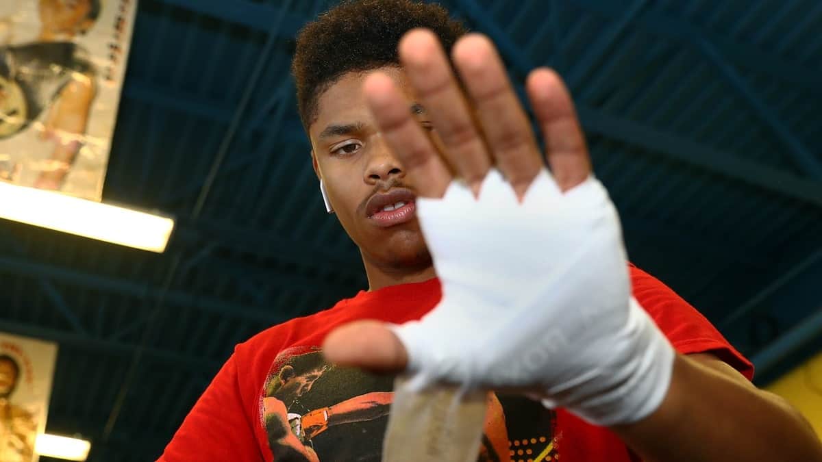 Shakur Stevenson hand